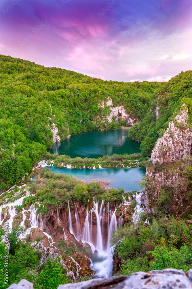 Fototapeta premium Waterfalls in Plitvice National Park