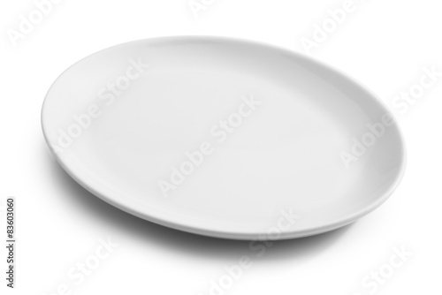 white oval empty plate isolated
