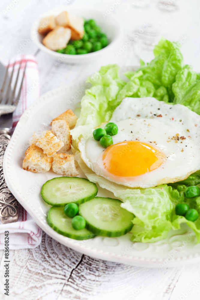 Breakfast with fried egg Breakfast with fried egg