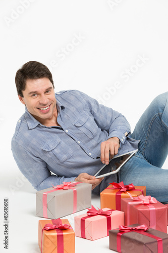 Choosing gifts online store