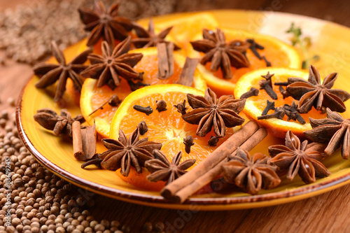 arance di Sicilia, anice stellato, cannella e chiodi di garofano photo