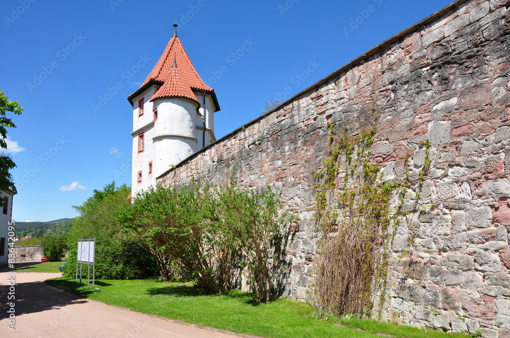 Stadtmauer mit Turm in Schmalkalden