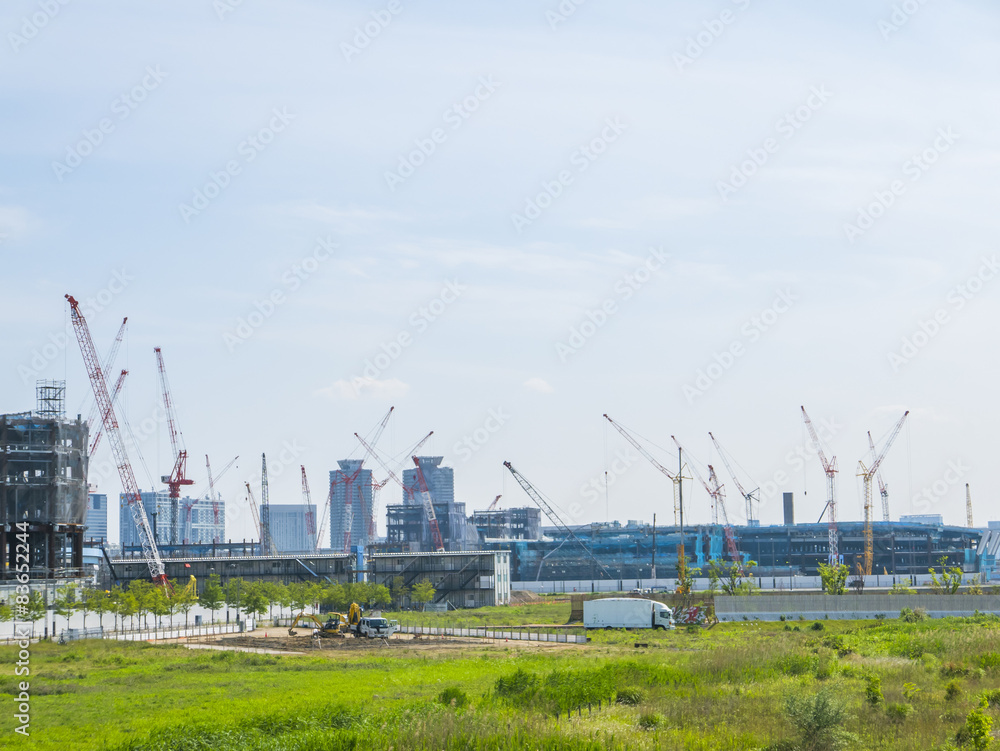 Fototapeta premium 東京都中央卸売市場の豊洲新市場建設工事