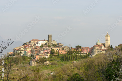 Vezzano Ligure Inferior, cityscape from west photo