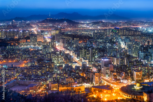 Seoul Skyline bei Nacht © eyetronic