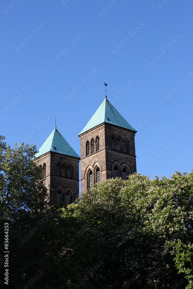 Die Herz-Jesu-Kirche in Osnabrück Die Herz-Jesu-Kirche in Osnabrück