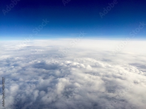 Fototapeta Naklejka Na Ścianę i Meble -  над облаками