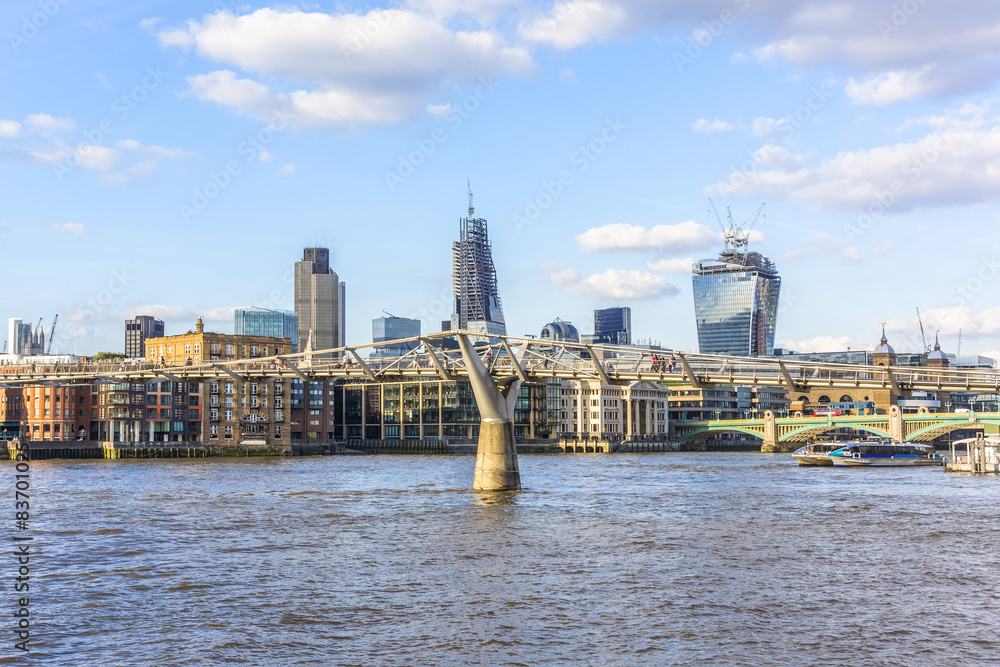 Obraz premium Bridges and Embankment of the River Thames. London, UK. 
