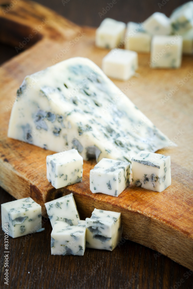 blue cheese on slices of brokenness