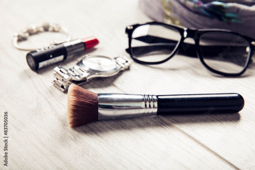 Fototapeta premium female set to exit