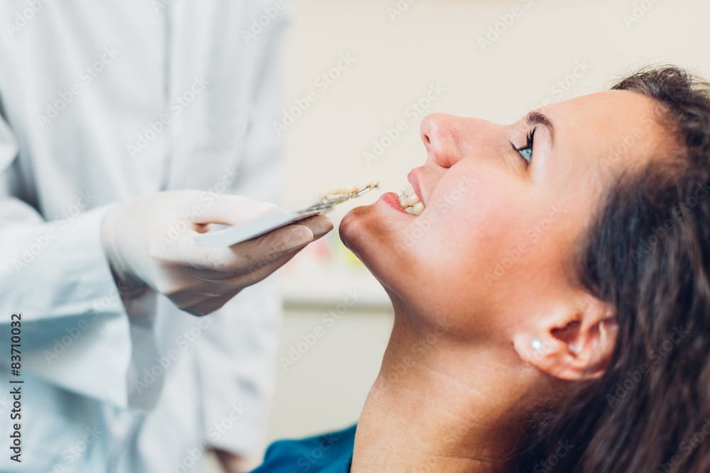 Comparing tooth Comparing tooth