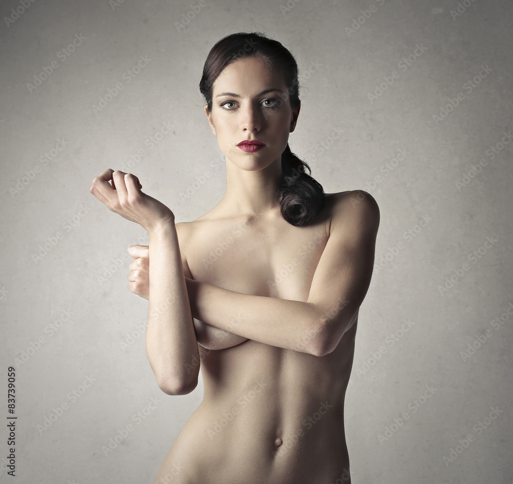 Obraz premium Beautiful woman posing for a picture