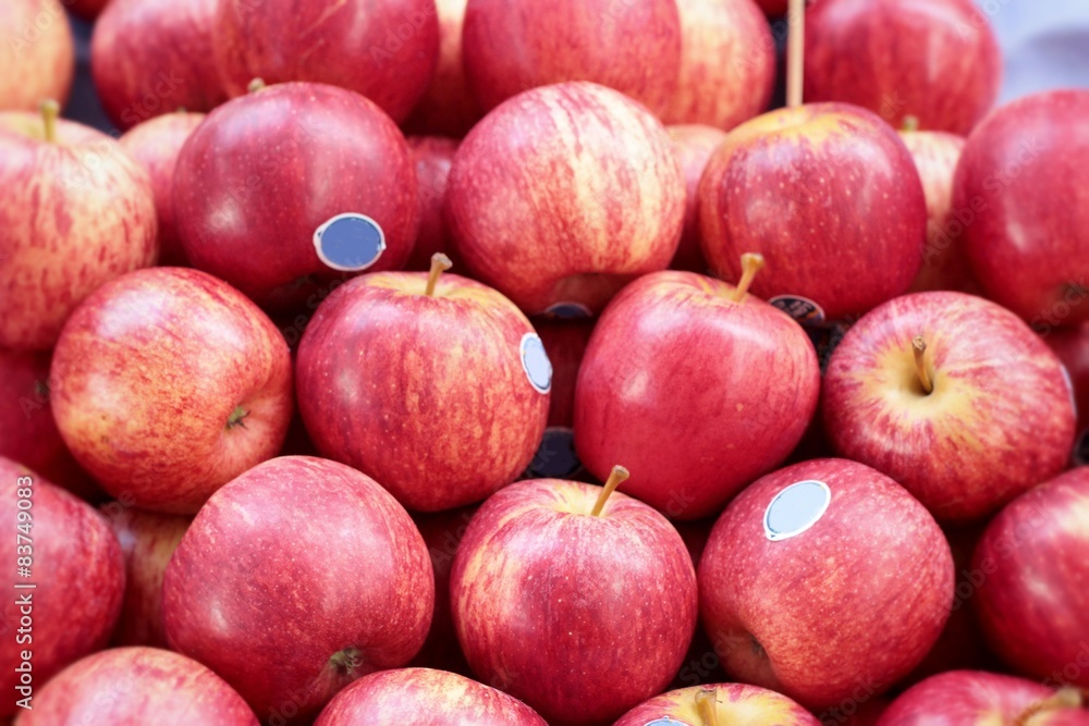 apples red apples red