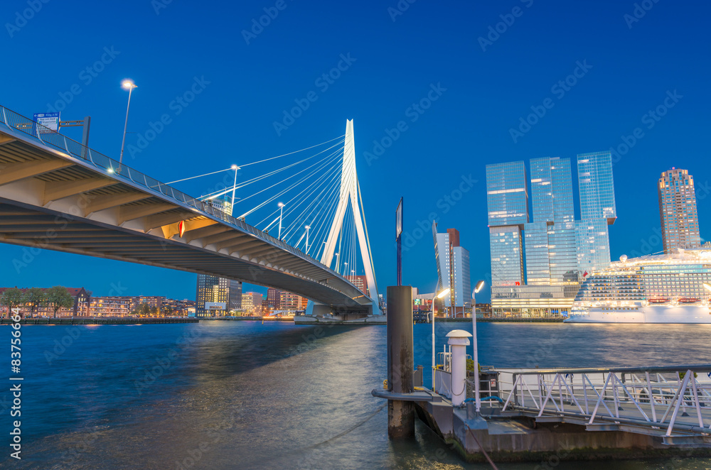 Rotterdam is a city defined by modern architecture - Night skyli