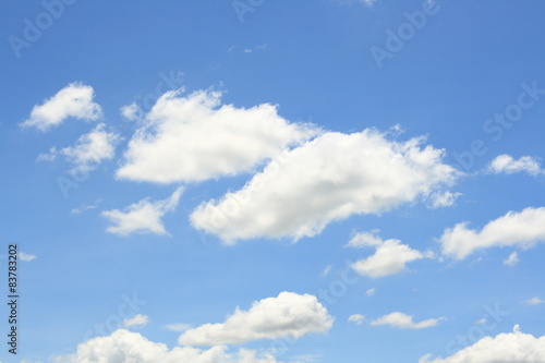 blue sky and white cloud © thirboy