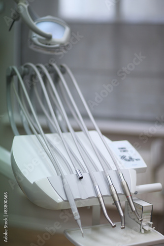 Delivery system in a dental office
