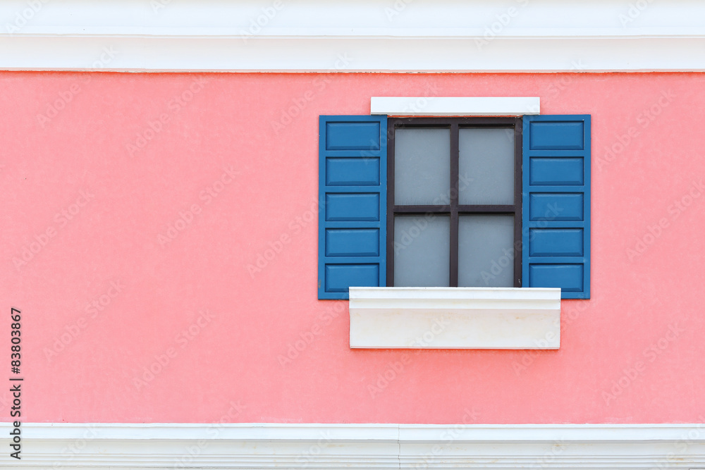 Fototapeta premium Vintage window with wall background