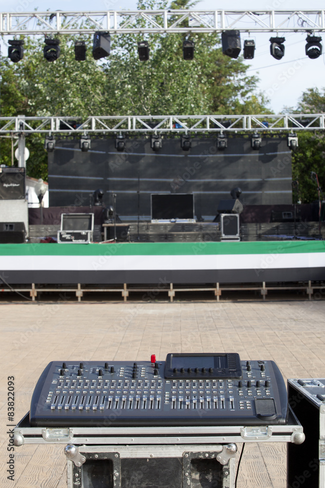 Sound board outdoors
