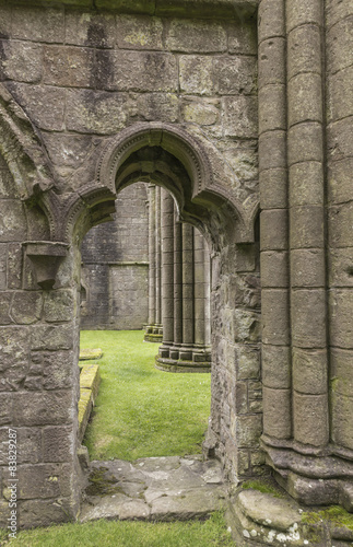 Dundrennan Abbey © roostler