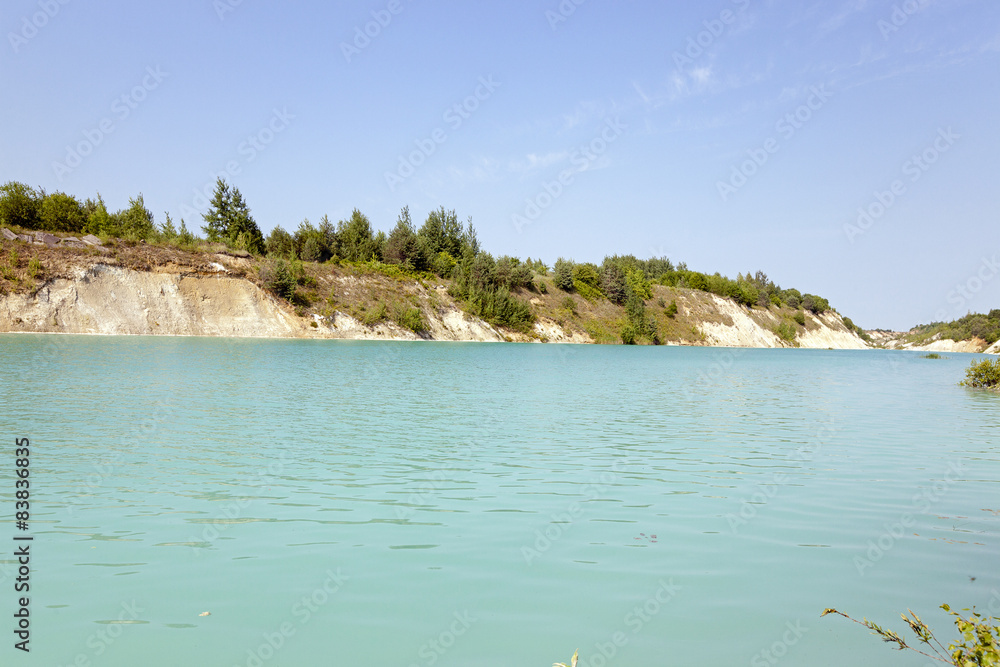 Naklejka premium artificial lake 