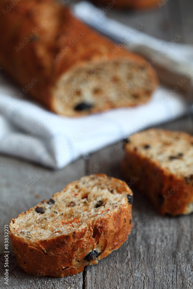 olive bread