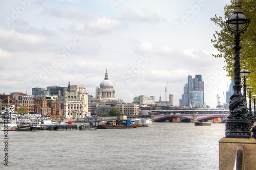 View over the Thames with Saint Paul Cathedral 