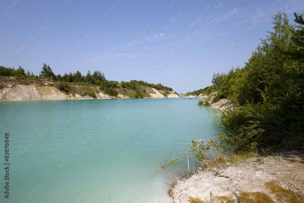 Obraz premium artificial lake 