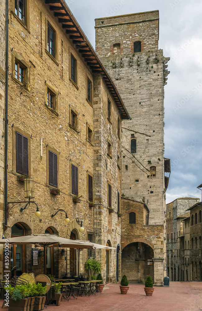 Fototapeta premium street in San Gimignano, Italy