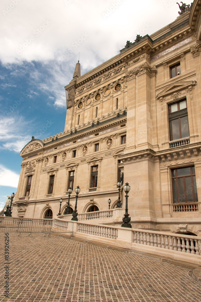 Fototapeta premium Opéra di Parigi