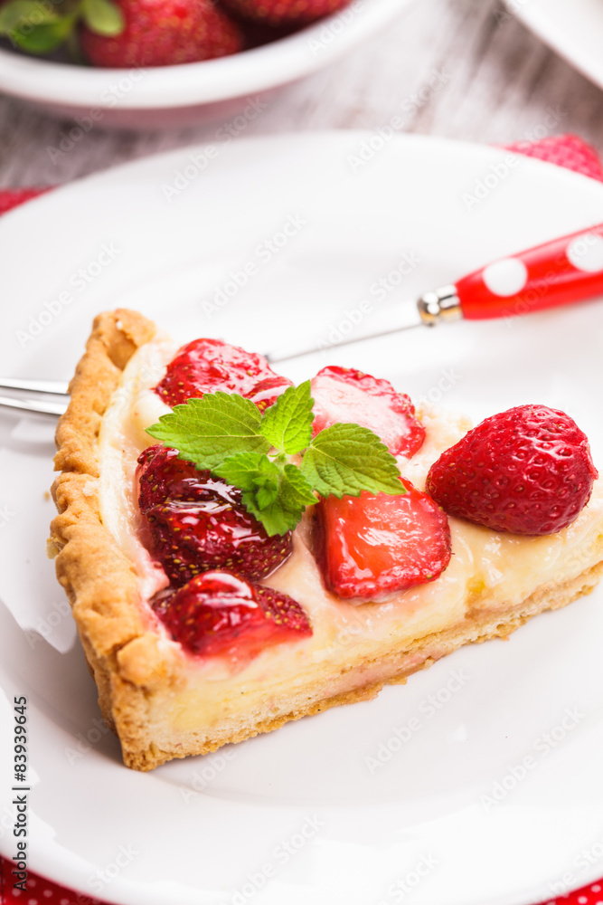 Strawberry tart