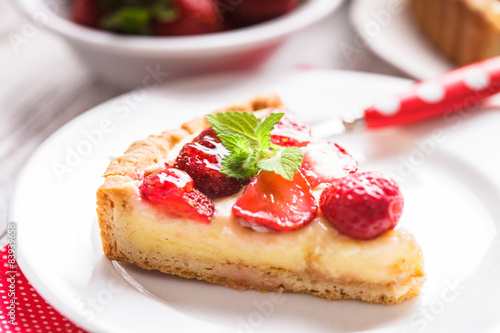 Strawberry tart