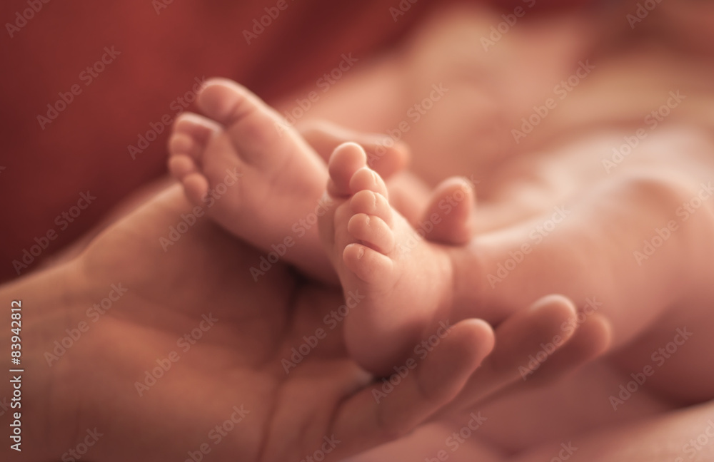 Kleine, neue Füßchen Kleine, neue Füßchen