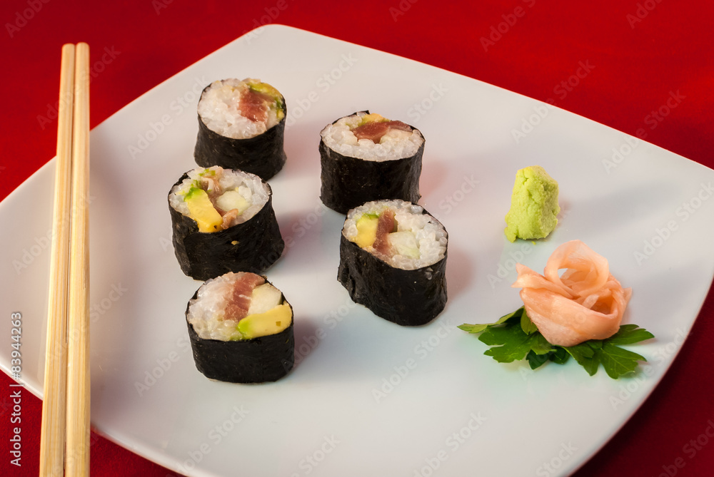 Sushi Maki de Atún Rojo de Almadraba Sushi Maki de Atún Rojo de Almadraba