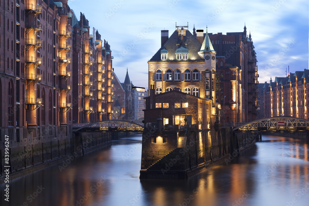 Wasserschloss in der Speicherstadt, Hamburg Wasserschloss in der Speicherstadt, Hamburg
