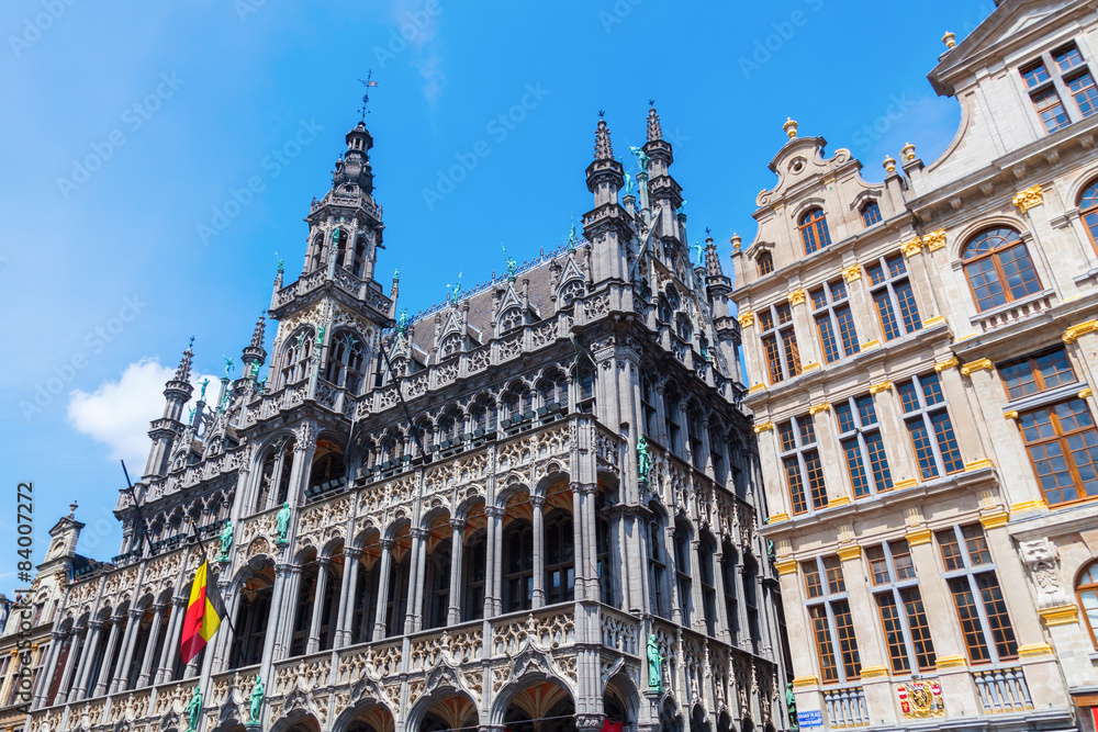 historische Gebäude mit dem Rathaus am Großen Platz in Brüssel, Belgien
