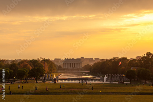 Lincoln Memorial at Sunset © Kevin Grant