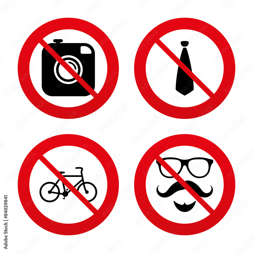 Hipster photo camera icon. Glasses symbol. Hipster photo camera icon. Glasses symbol.