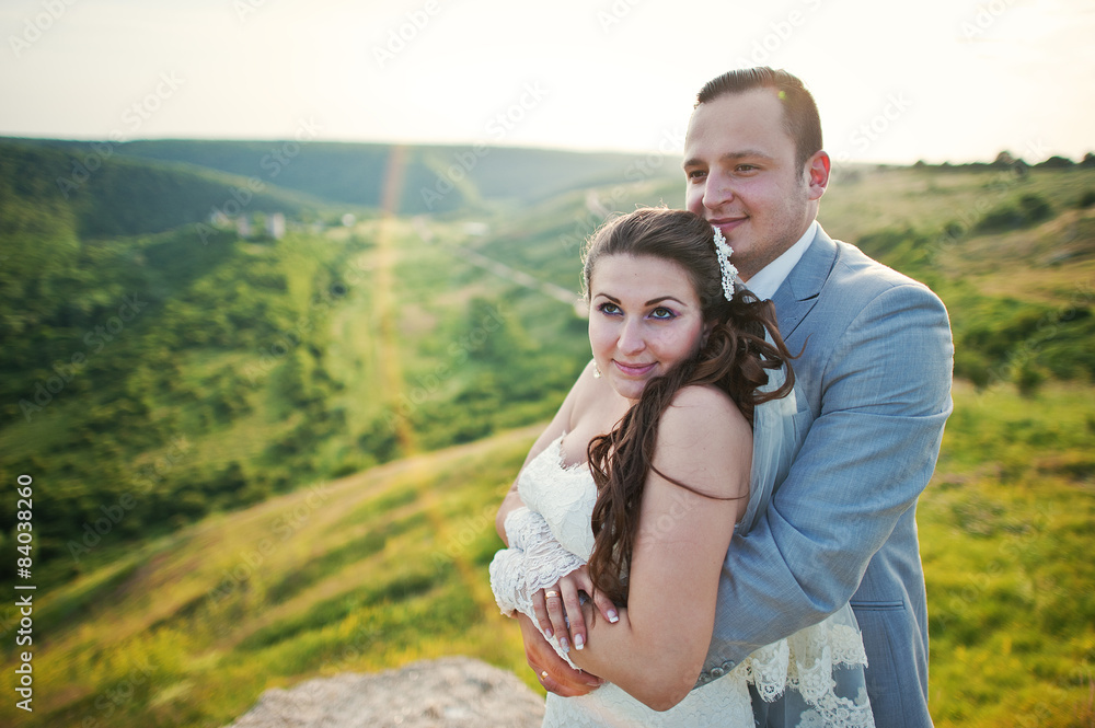 wedding couple on the rock wedding couple on the rock