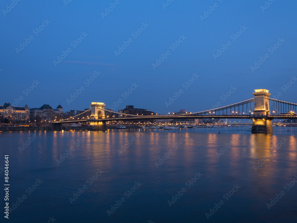 Fototapeta premium Budapest Chain Bridge
