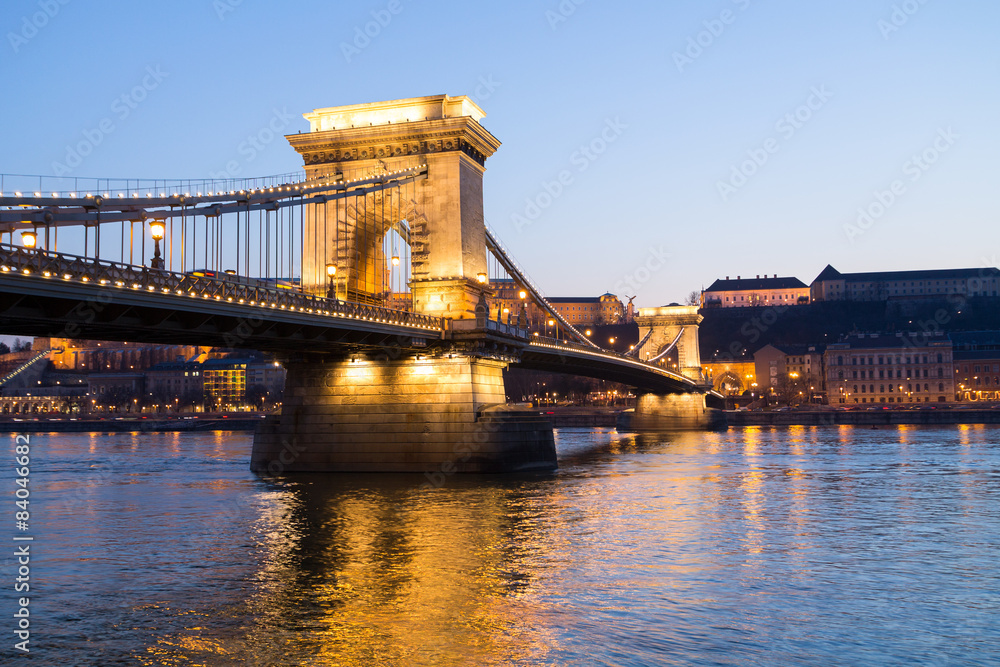 Fototapeta premium Budapest Chain Bridge