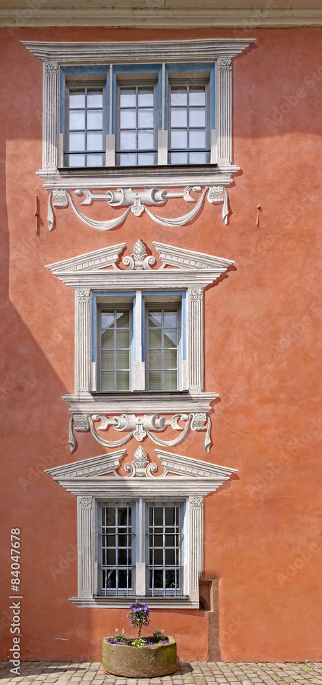 Fenster am im ehemaligen Bischofshof (Schloss) in Ladenburg