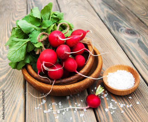 Fresh organic radish