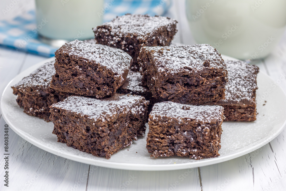 Sugar powdered homemade brownies