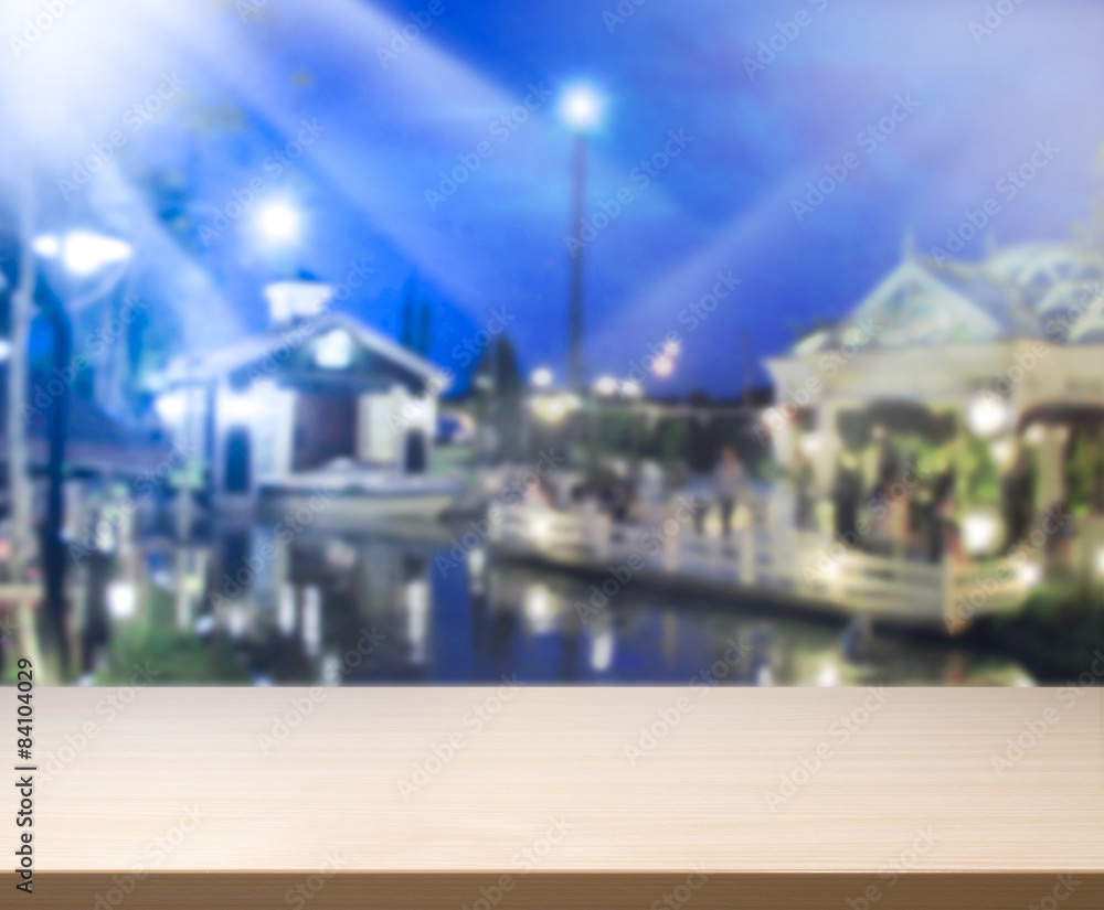 Obraz premium Table Top And Blur Building Background