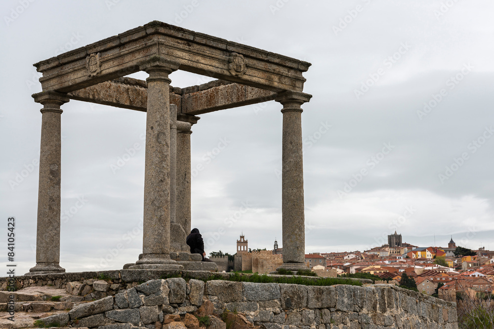 Four Columns monument and panorama of Avila
