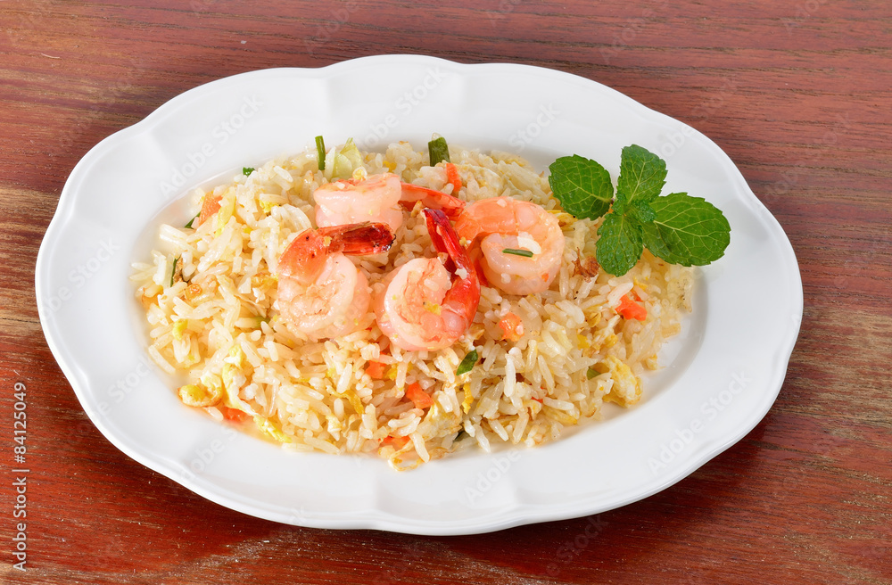 Fried rice with shrimp