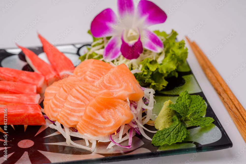 Salmon sashimi Serve with crab Served with wasabi Salmon sashimi Serve with crab Served with wasabi