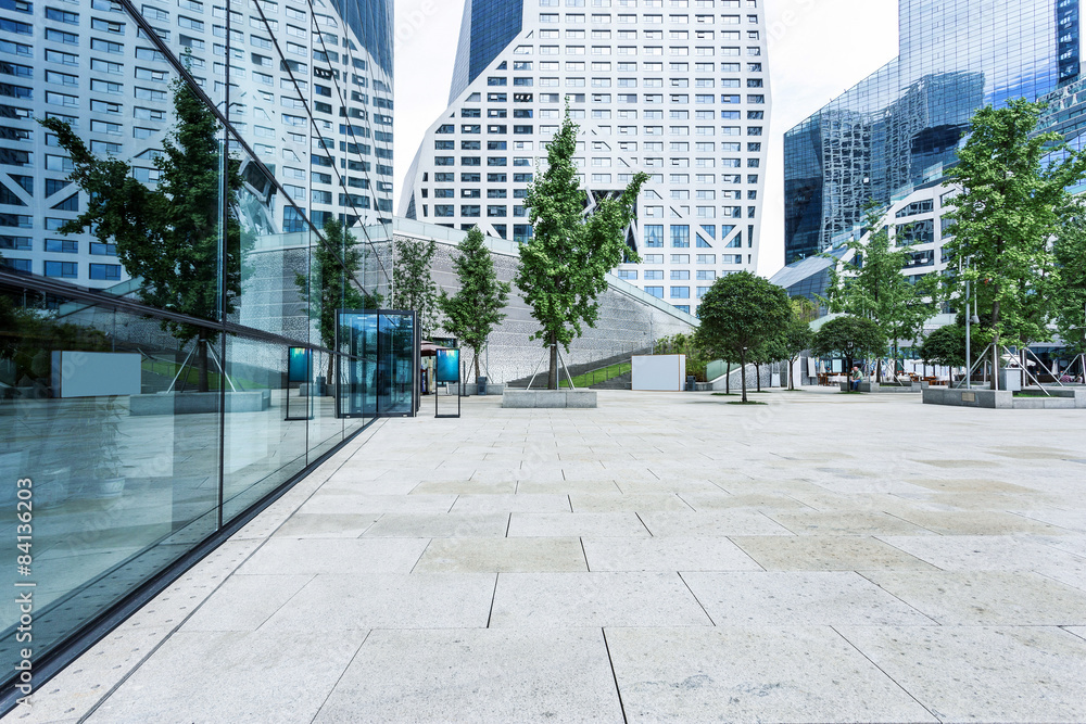 Fototapeta premium Empty road near modern building