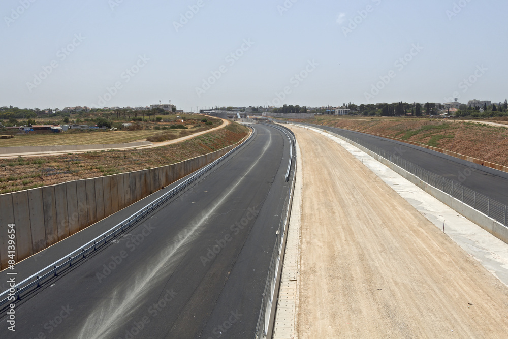 Paving a new road.
Laying of new high-speed roads in Israel.
Paving a new road.
Laying of new high-speed roads in Israel.