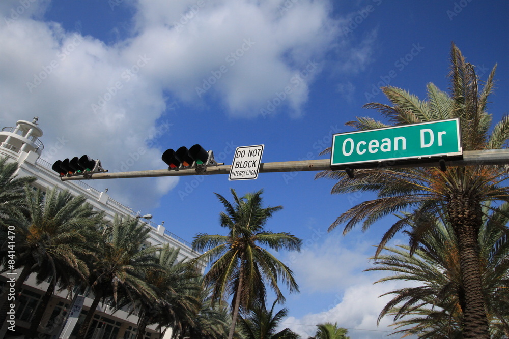 Der berühmte Ocean Drive in Miami Beach Der berühmte Ocean Drive in Miami Beach
